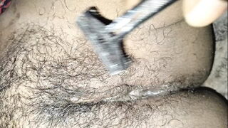 Des desi wife shaving pusssy porn
